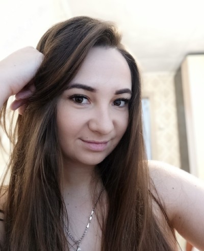 Люба, Г. Полярные Зори